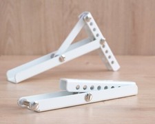 Radiator shelf brackets
